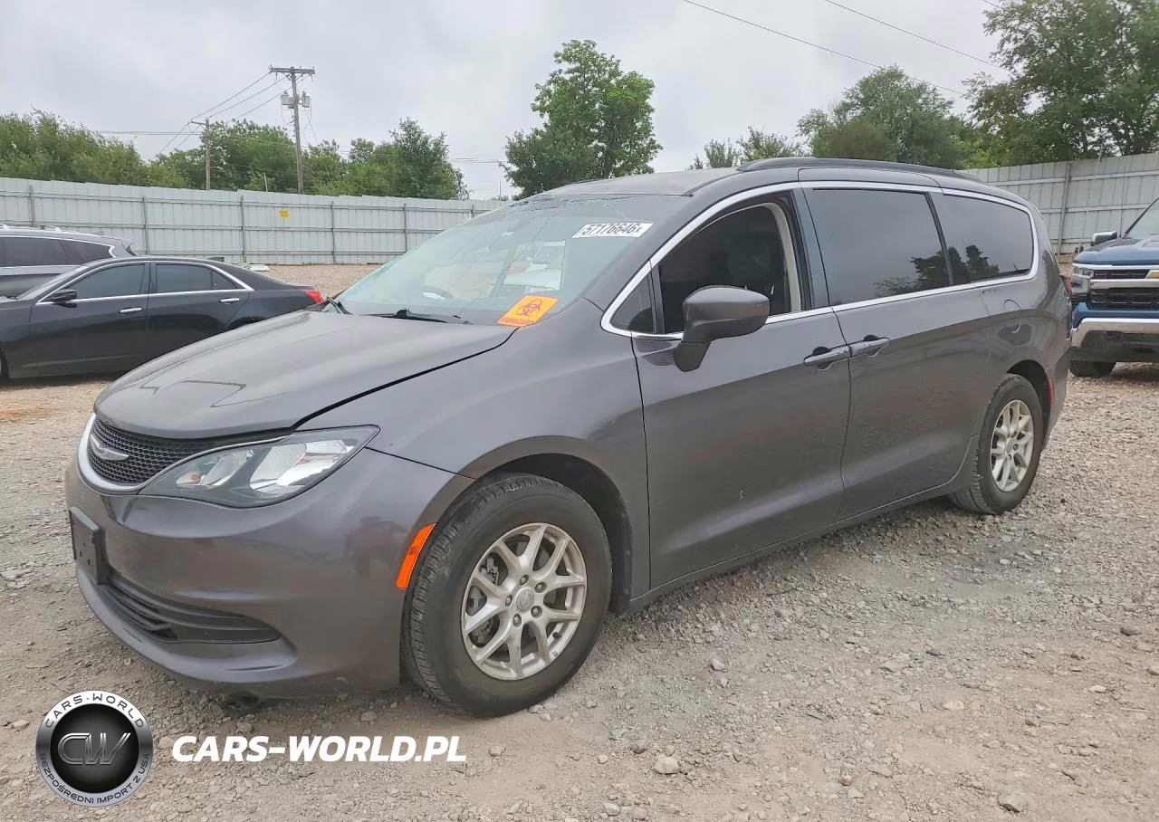 2020 Chrysler Voyager Lxi