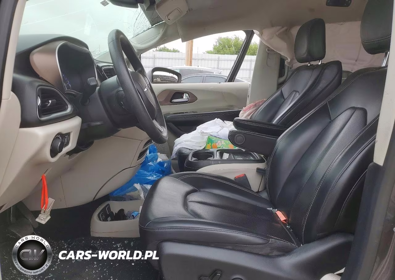2020 Chrysler Voyager Lxi VIN:2C4RC1DG5LR148098 - 7