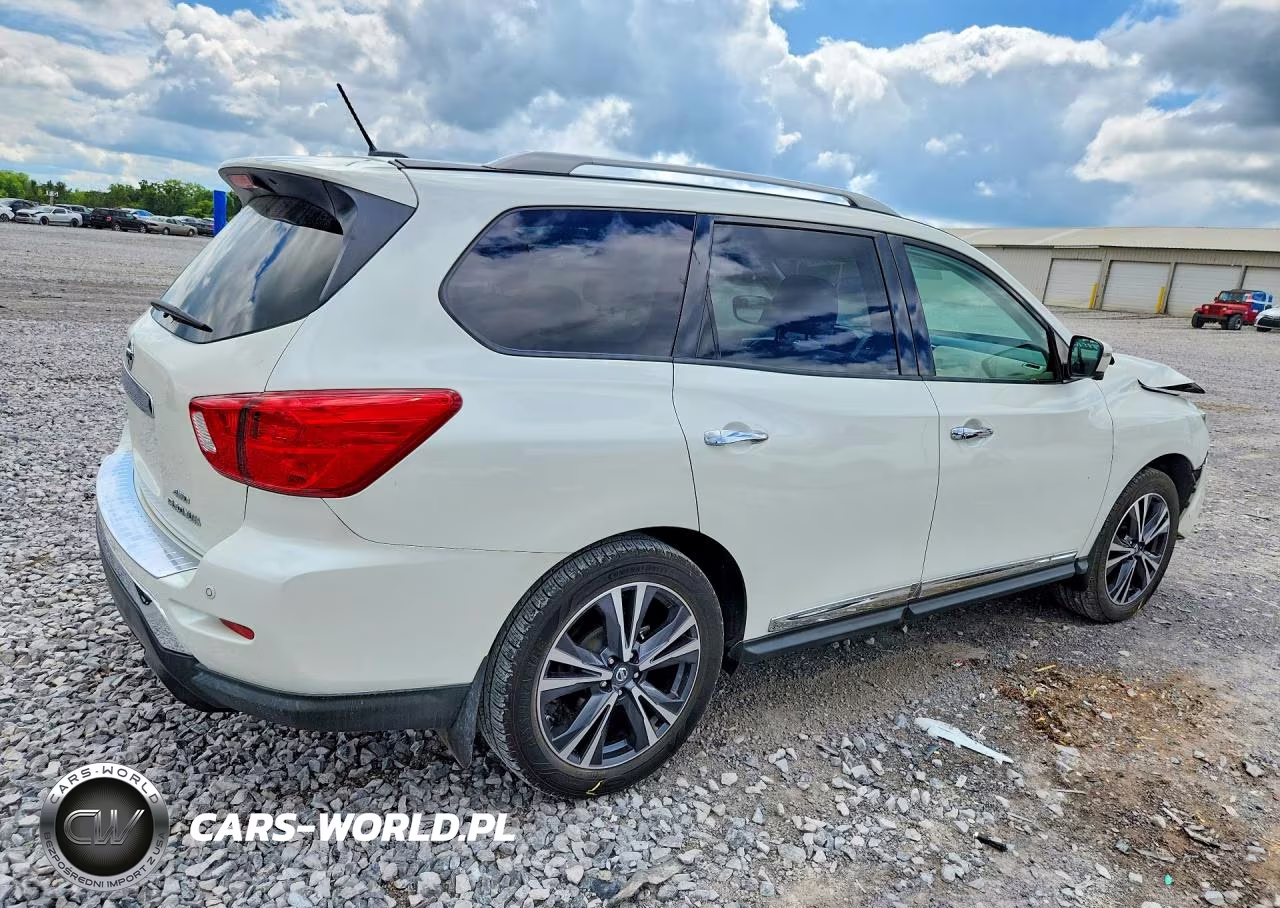 2018 Nissan Pathfinder Platinum VIN:5N1DR2MM1JC647227 - 3