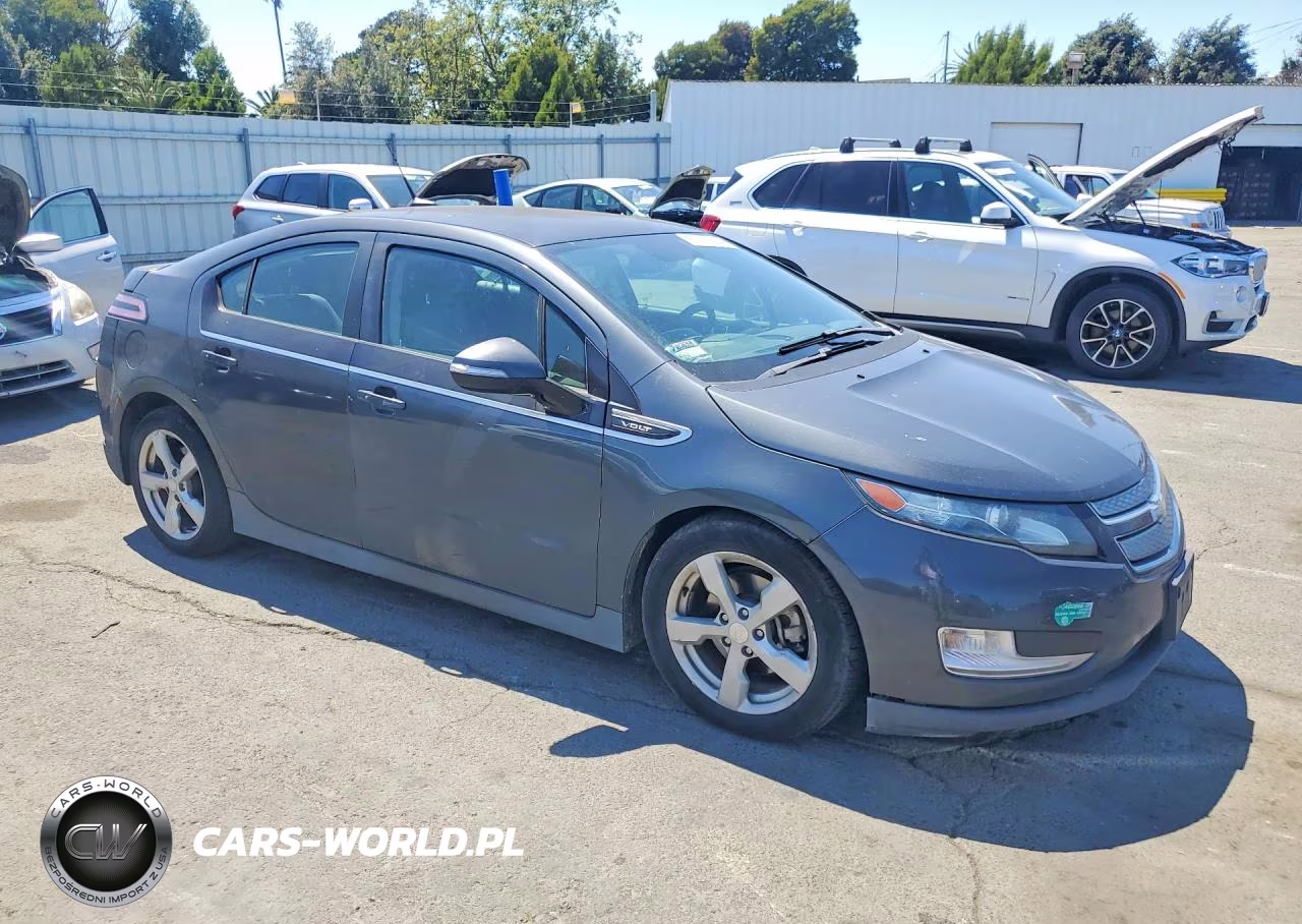2012 Chevrolet Volt VIN:1G1RE6E47CU125798 - 4