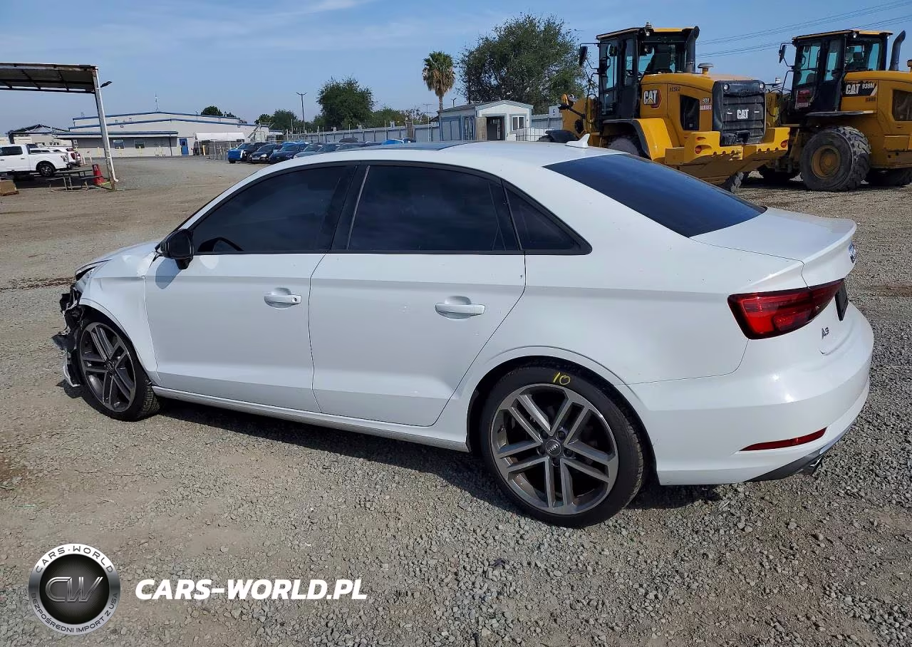 2017 Audi A3 Premium VIN:WAUB8GFF1H1016815 - 2