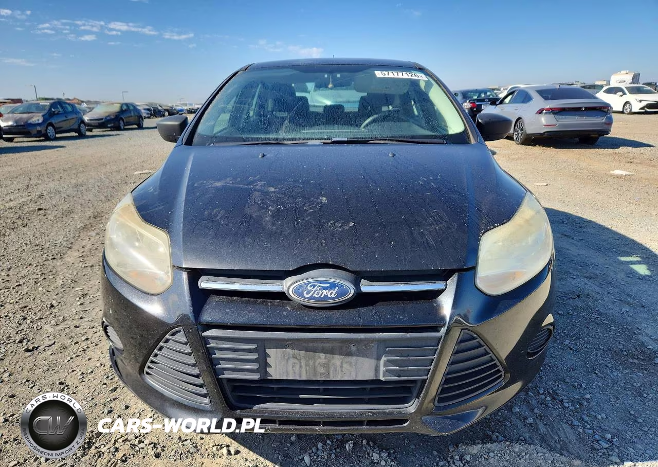 2012 Ford Focus S VIN:1FAHP3E23CL108437 - 5