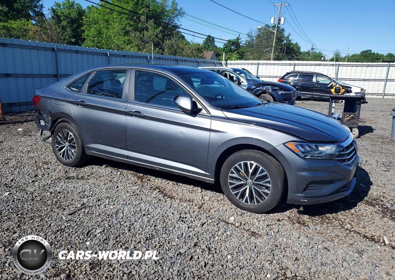 2019 Volkswagen Jetta S VIN:3VWC57BU5KM262312 - 4