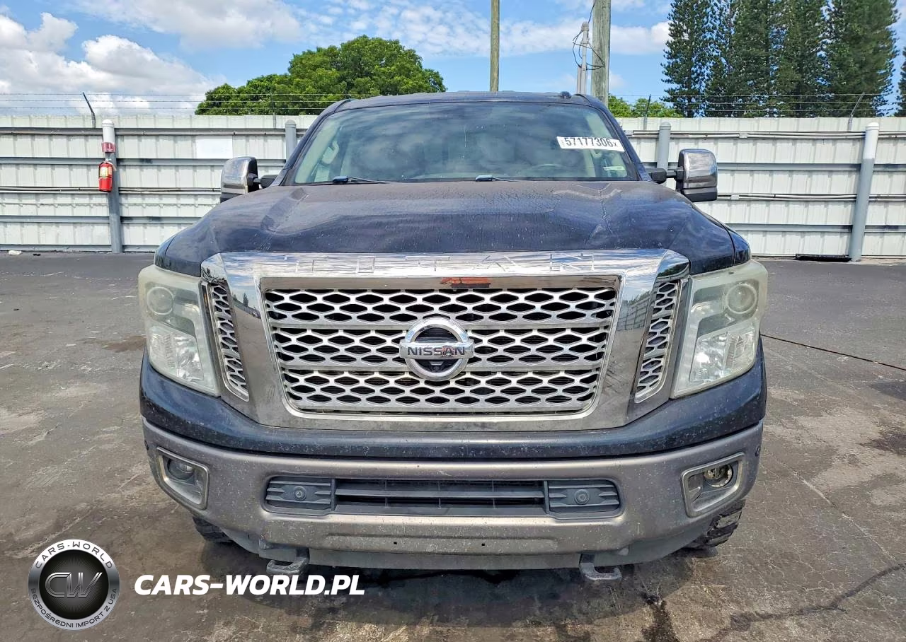 2017 Nissan Titan Xd Platinum Reserve VIN:1N6BA1F45HN522219 - 5