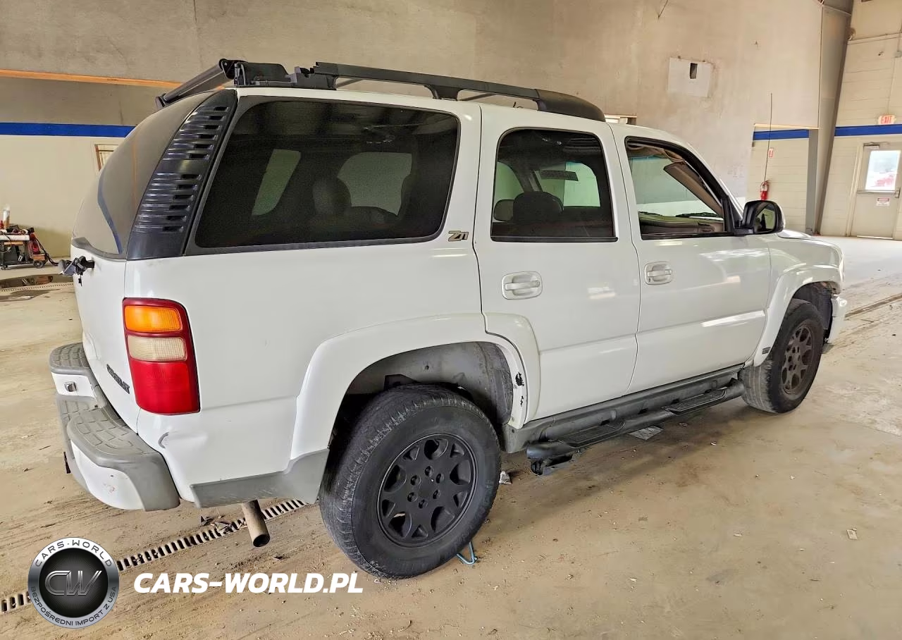2003 Chevrolet Tahoe K1500 VIN:1GNEK13Z23R113729 - 3