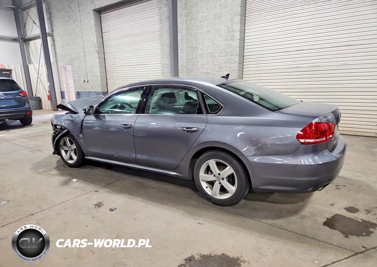 2015 Volkswagen Passat S VIN:1VWAT7A35FC122998 - 2