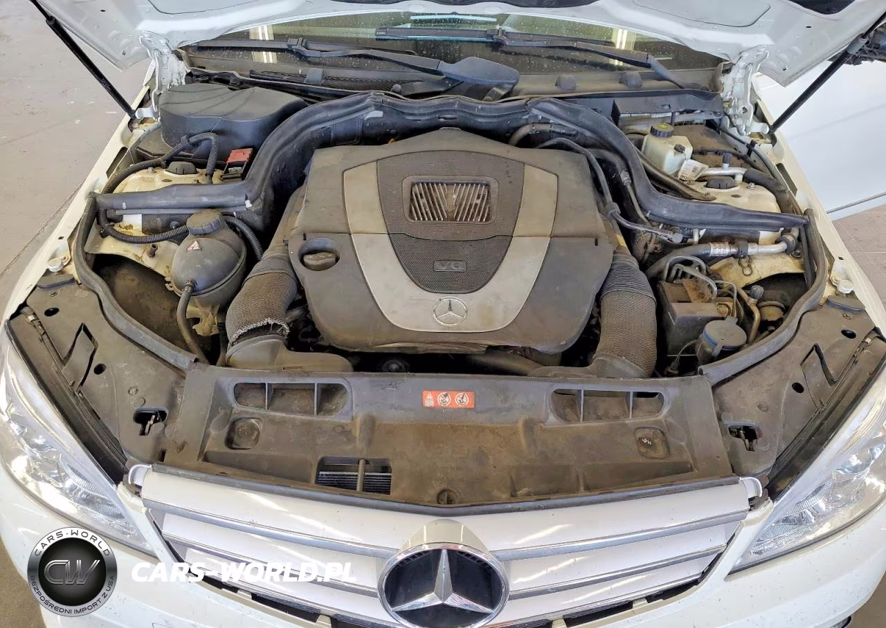 2010 Mercedes-Benz C 300 VIN:WDDGF5EB4AR099266 - 11