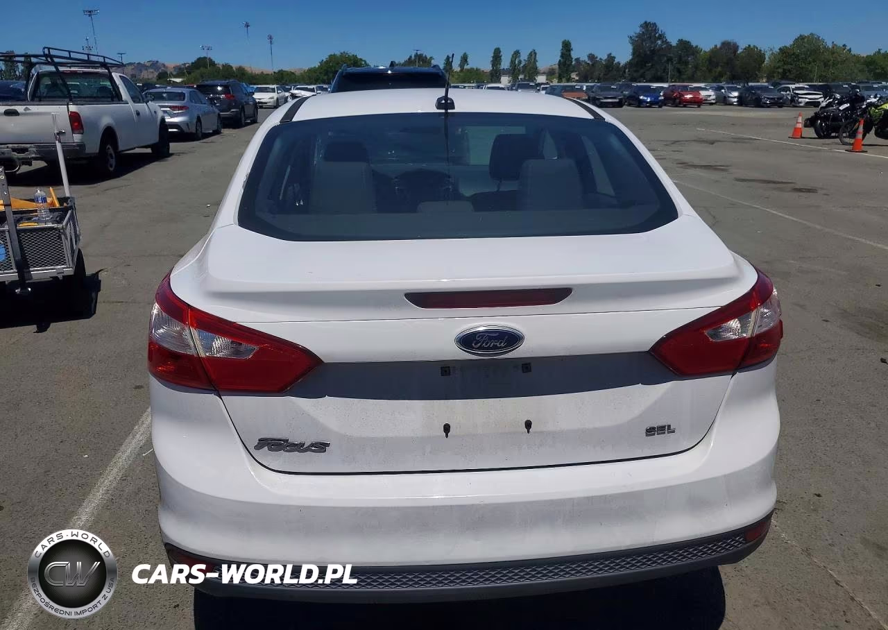 2012 Ford Focus Sel VIN:1FAHP3H28CL339913 - 6
