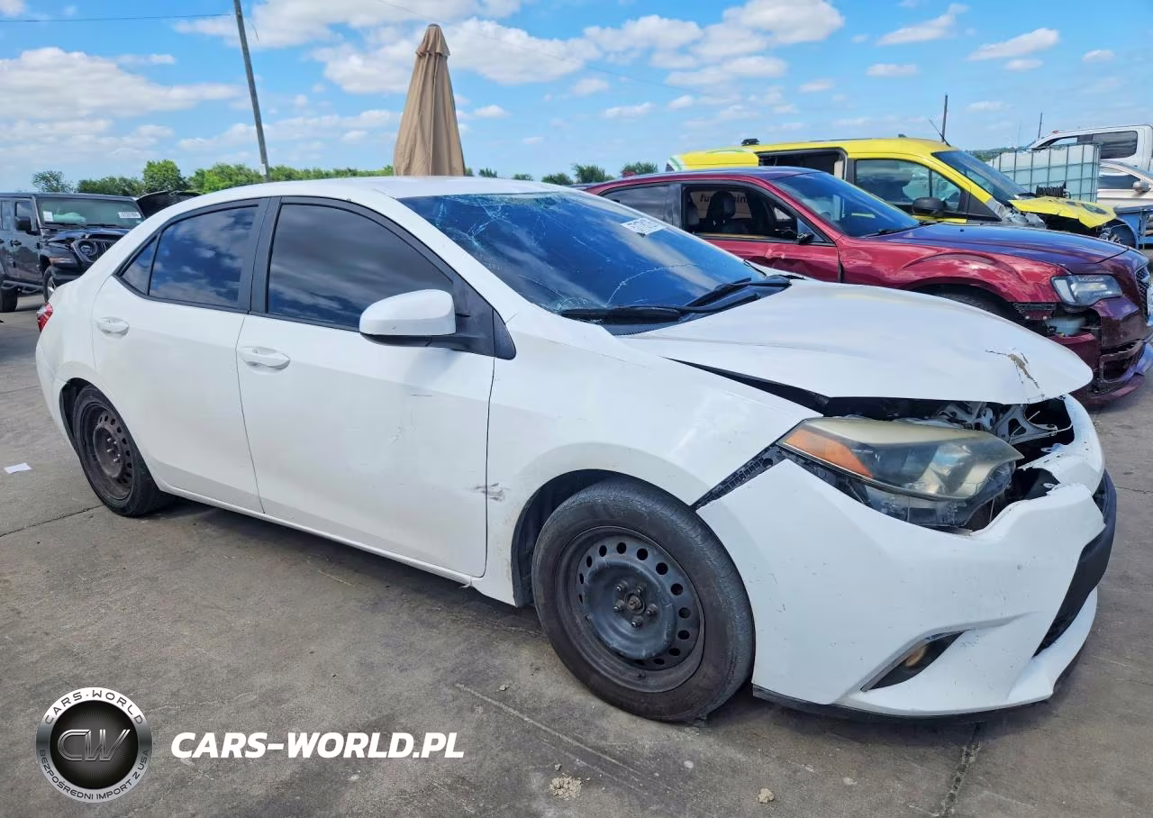 2014 Toyota Corolla Le VIN:5YFBURHE5EP038242 - 4