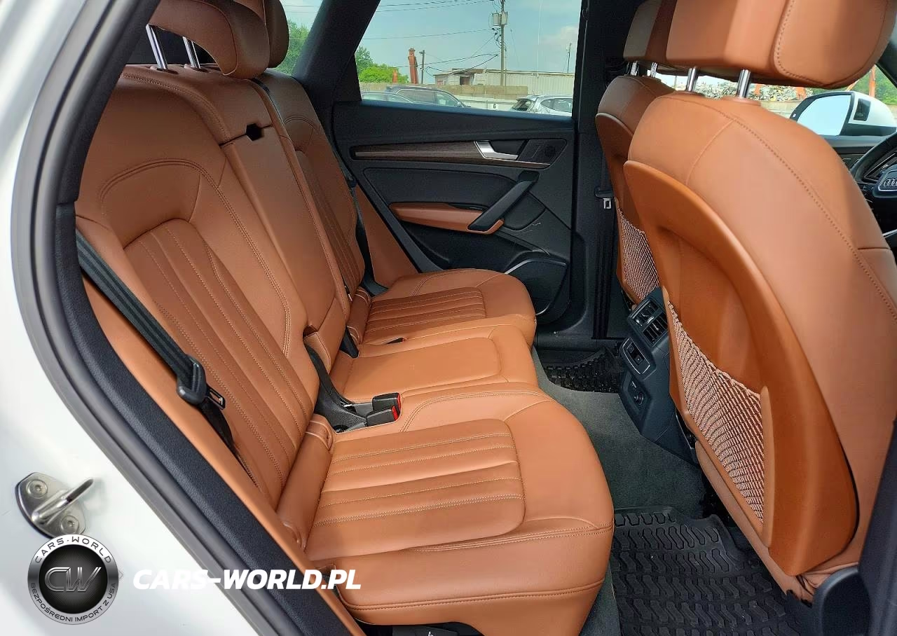 2025 Audi Q5 Premium 40 VIN:WA1ABAFY3S2038020 - 11