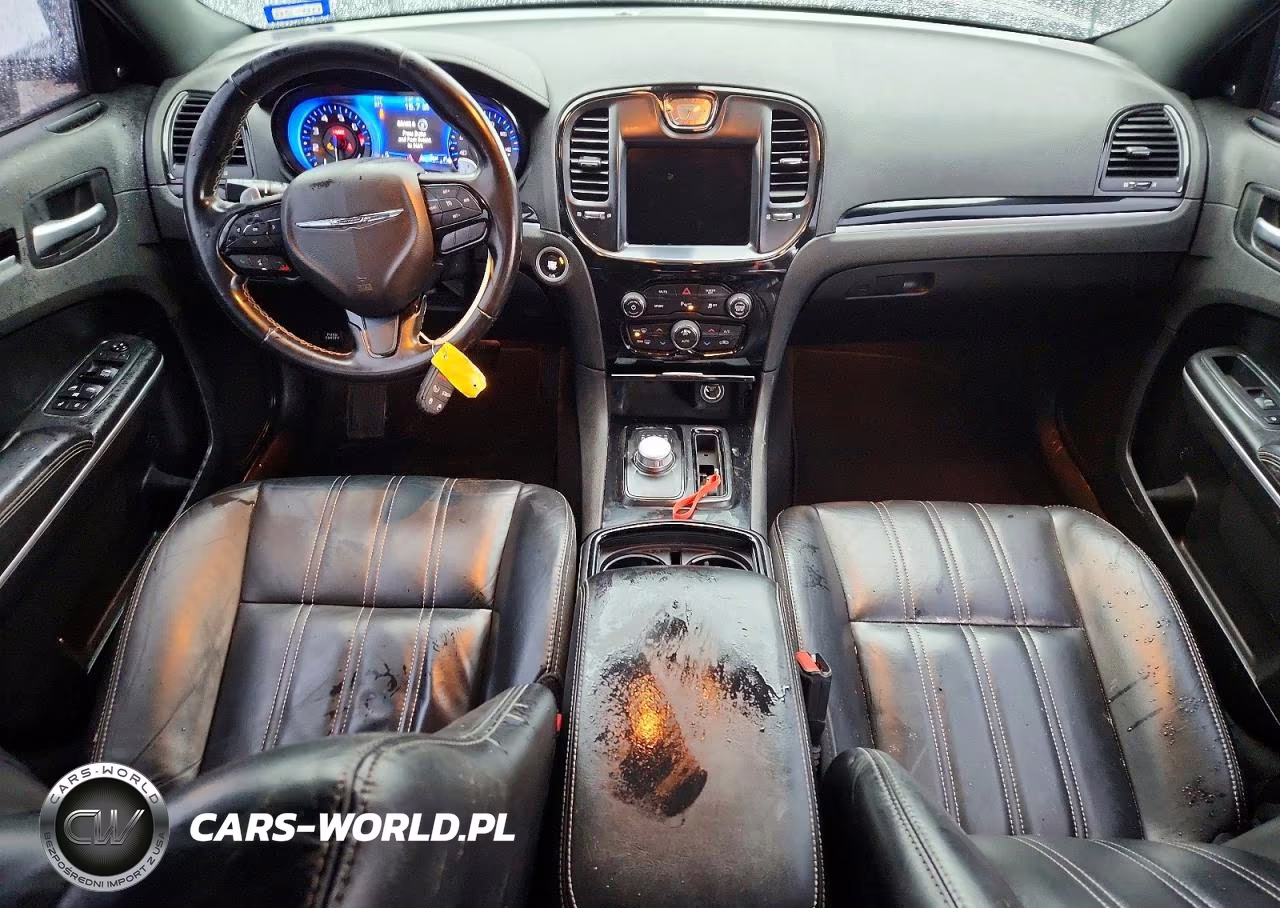 2019 Chrysler 300 S VIN:2C3CCABG5KH686060 - 8