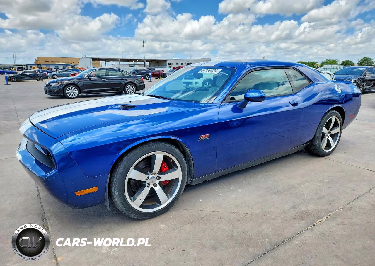 2011 Dodge Challenger Srt-8