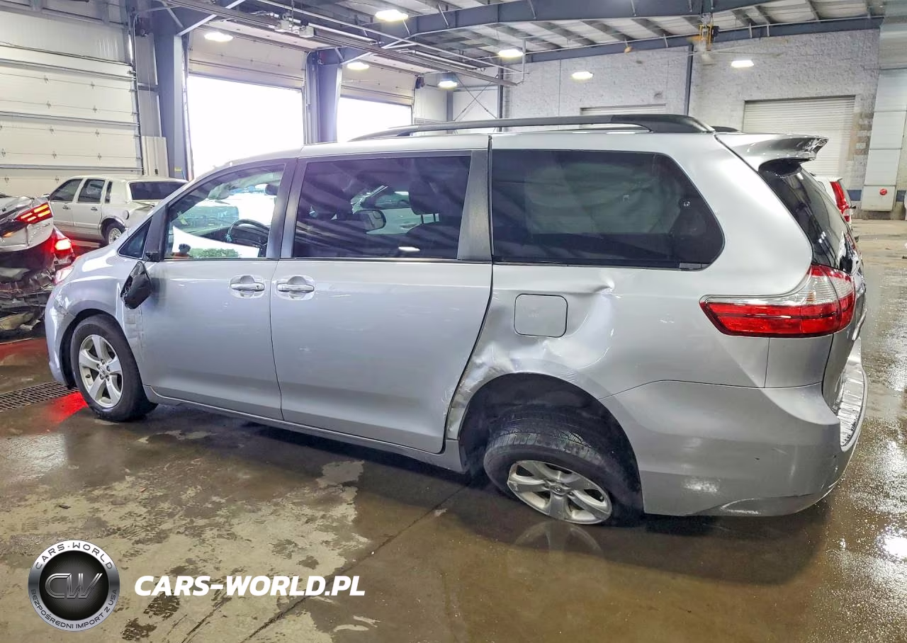 2015 Toyota Sienna Le VIN:5TDKK3DC5FS662607 - 2
