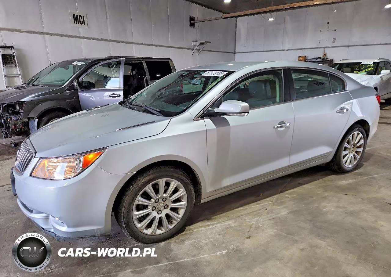 BUICK LACROSSE
