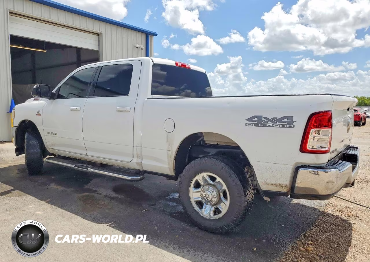 2020 Ram 2500 Big Horn VIN:3C6UR5DL6LG159136 - 2