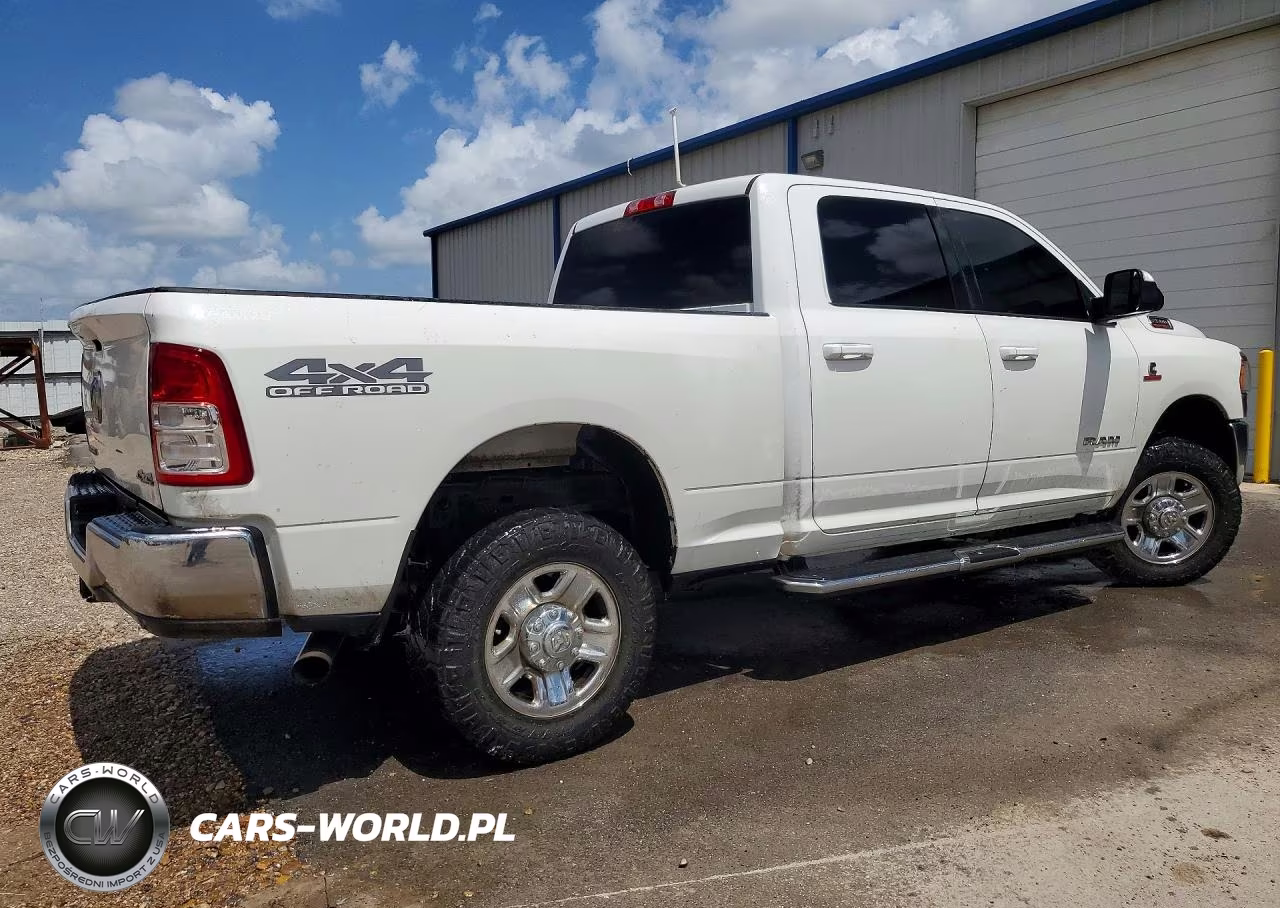 2020 Ram 2500 Big Horn VIN:3C6UR5DL6LG159136 - 3