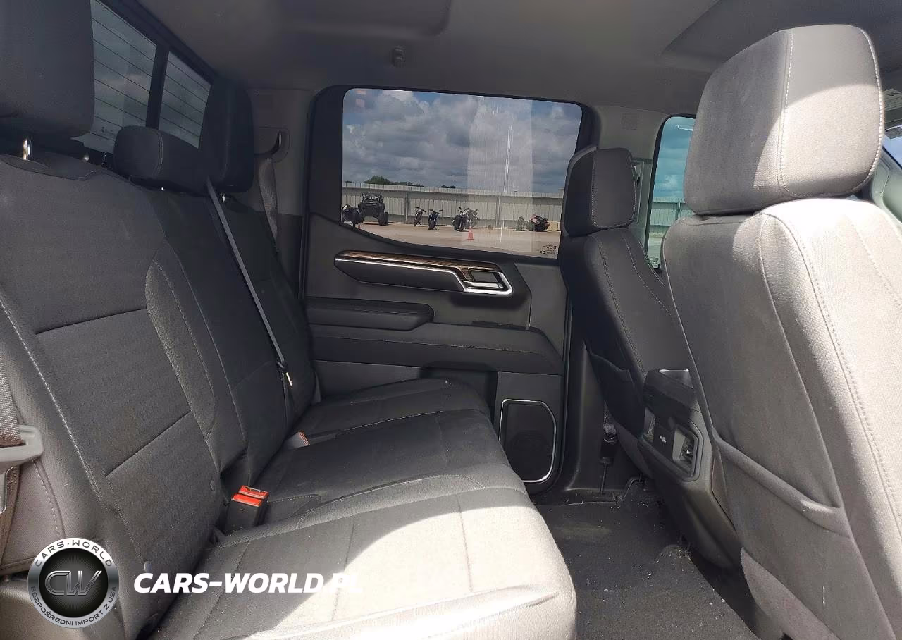 2025 Chevrolet Silverado K1500 Lt VIN:1GCUKDE89SZ319655 - 10