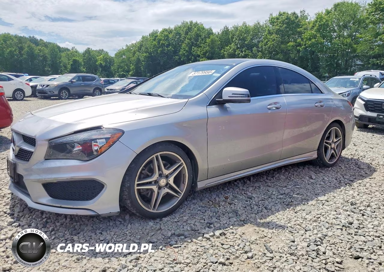 2015 Mercedes-Benz Cla 250 4Matic – zdjęcie 1 z 12
