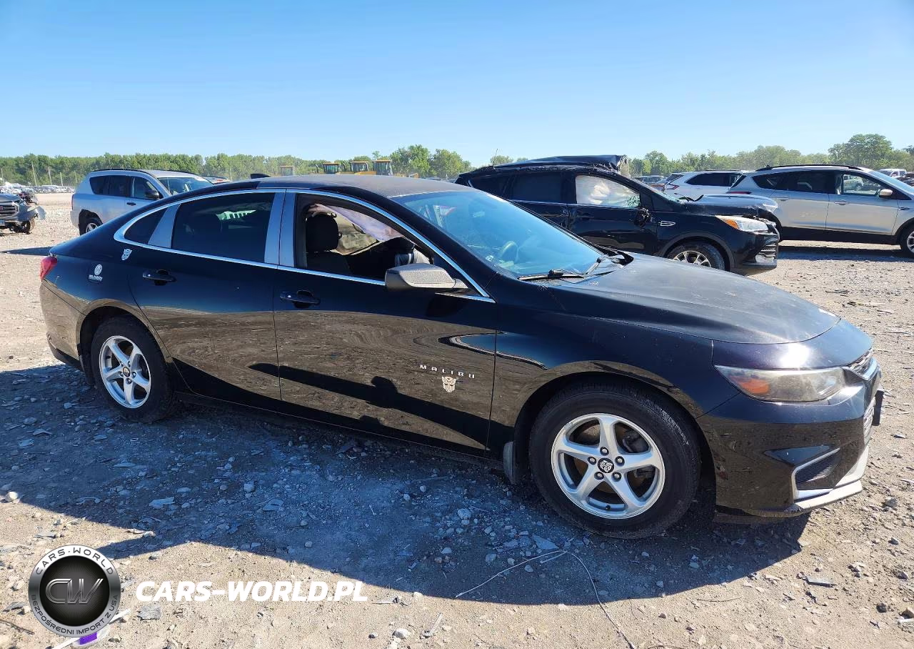 2017 Chevrolet Malibu Ls VIN:1G1ZB5ST0HF225574 - 4