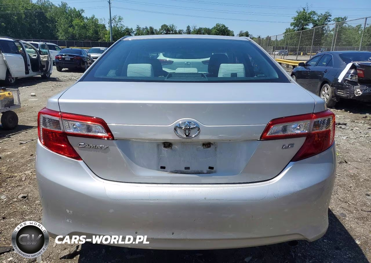 2012 Toyota Camry Le VIN:4T1BF1FK5CU070964 - 6