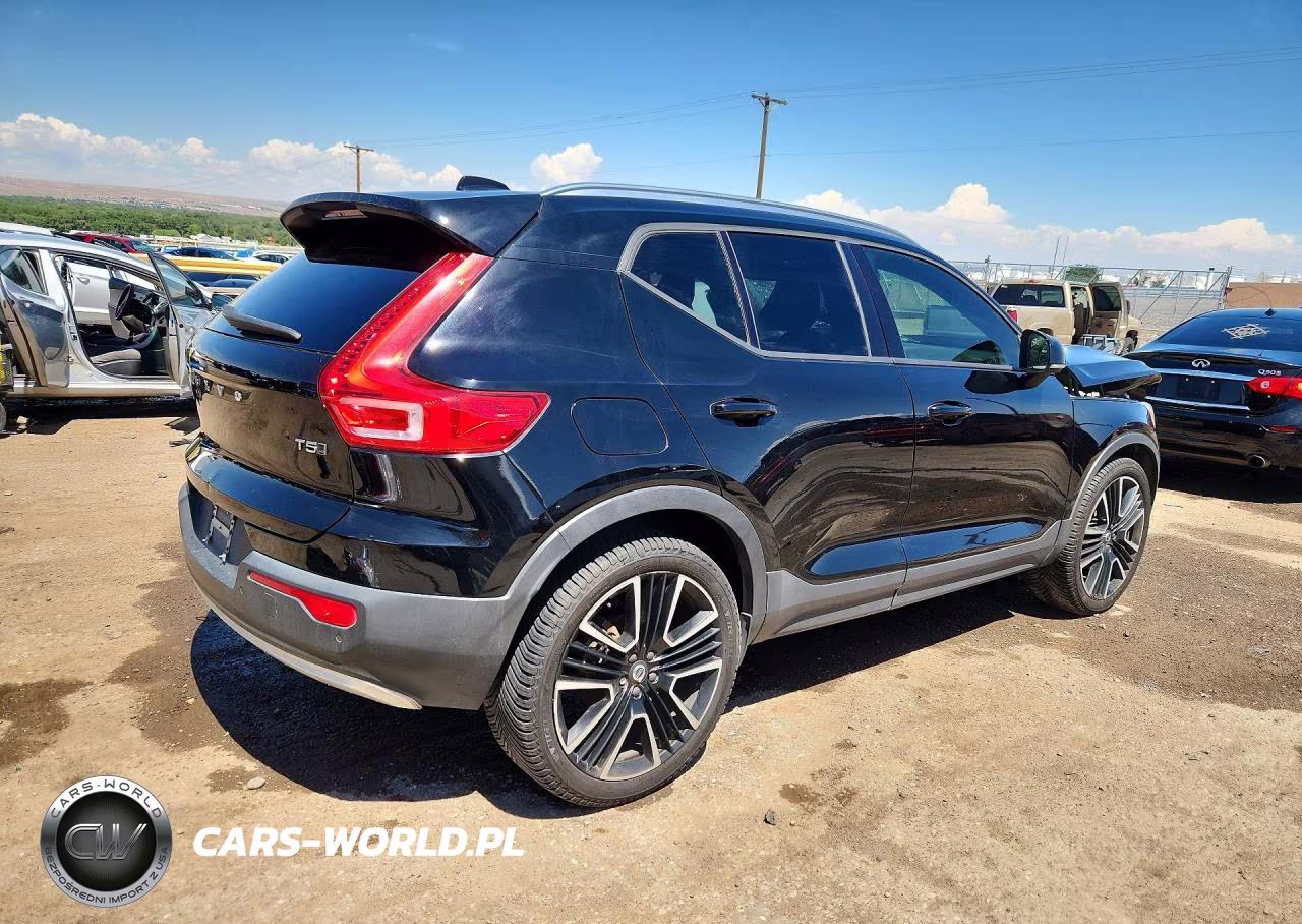 2020 Volvo Xc40 T5 Momentum VIN:YV4162UK9L2263300 - 3