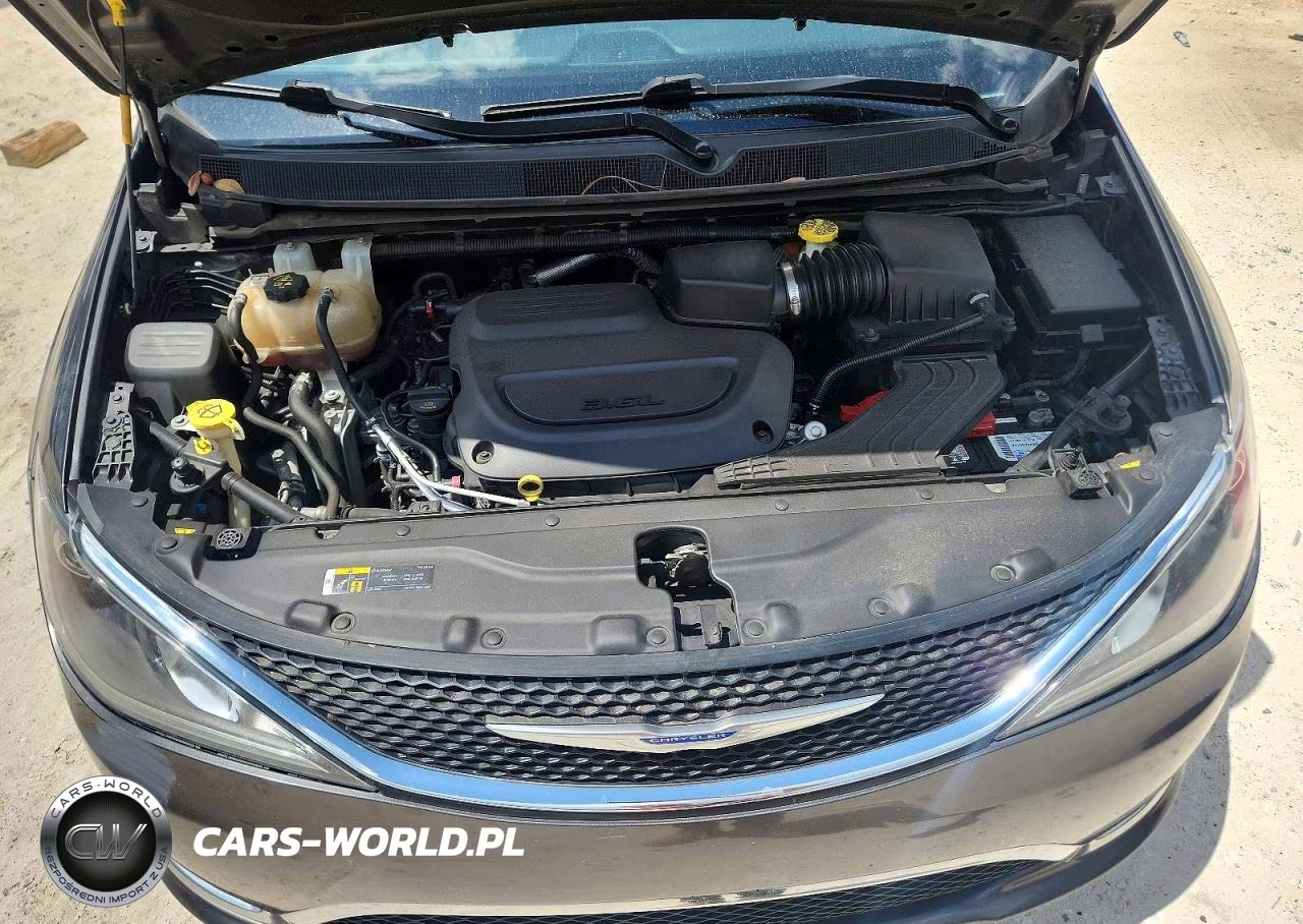 2020 Chrysler Pacifica Limited VIN:2C4RC1GGXLR290264 - 12