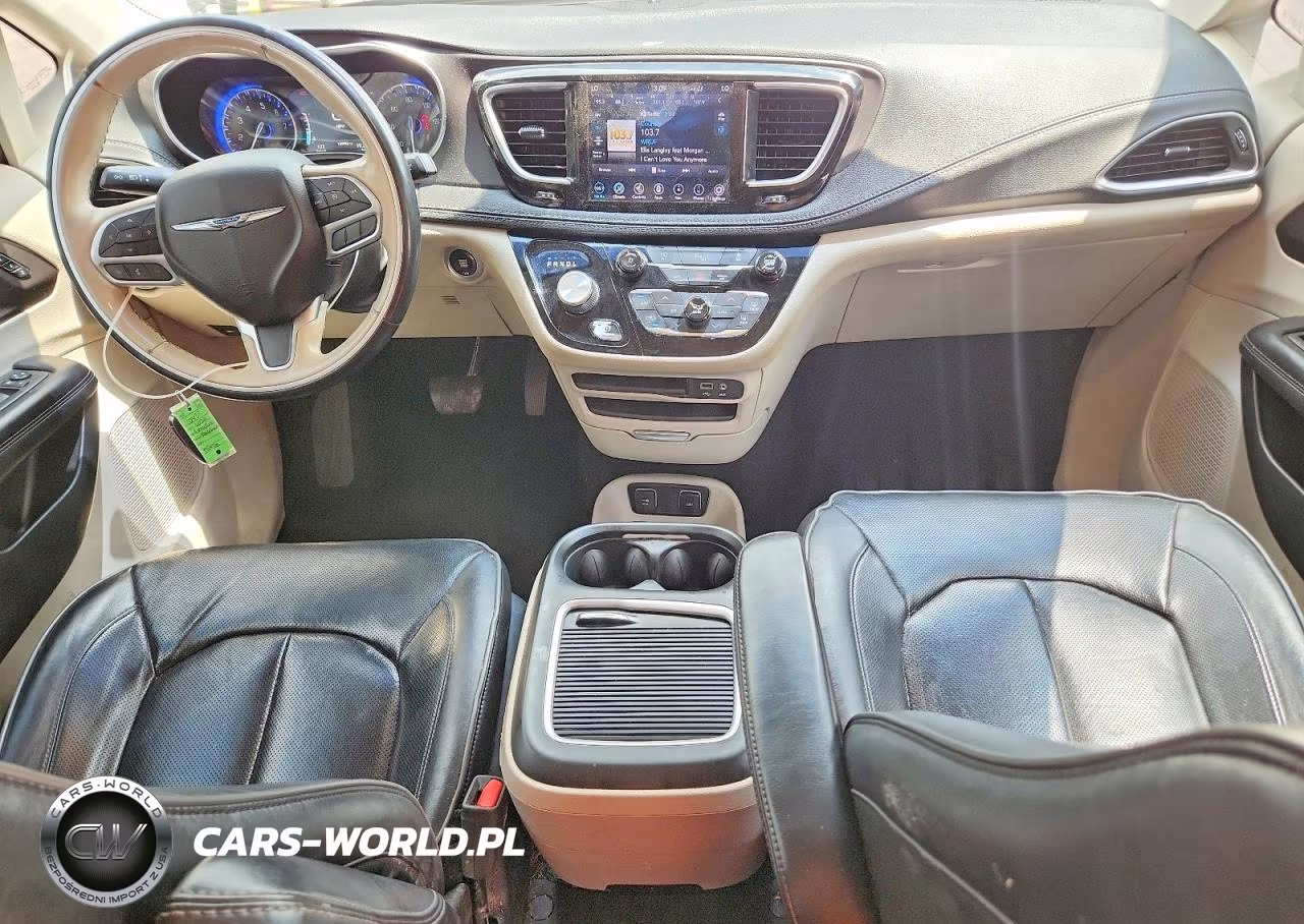 2020 Chrysler Pacifica Limited VIN:2C4RC1GGXLR290264 - 8