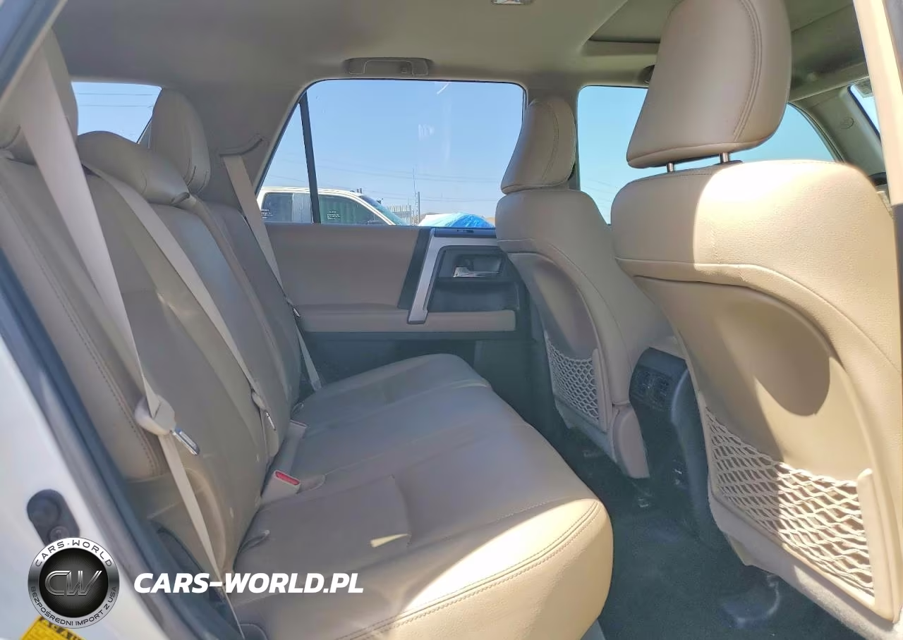 2018 Toyota 4Runner Limited VIN:JTEBU5JR1J5582665 - 10