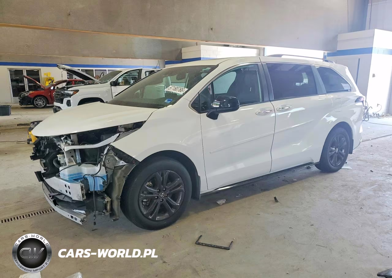 2024 Toyota Sienna Xse – zdjęcie 1 z 14