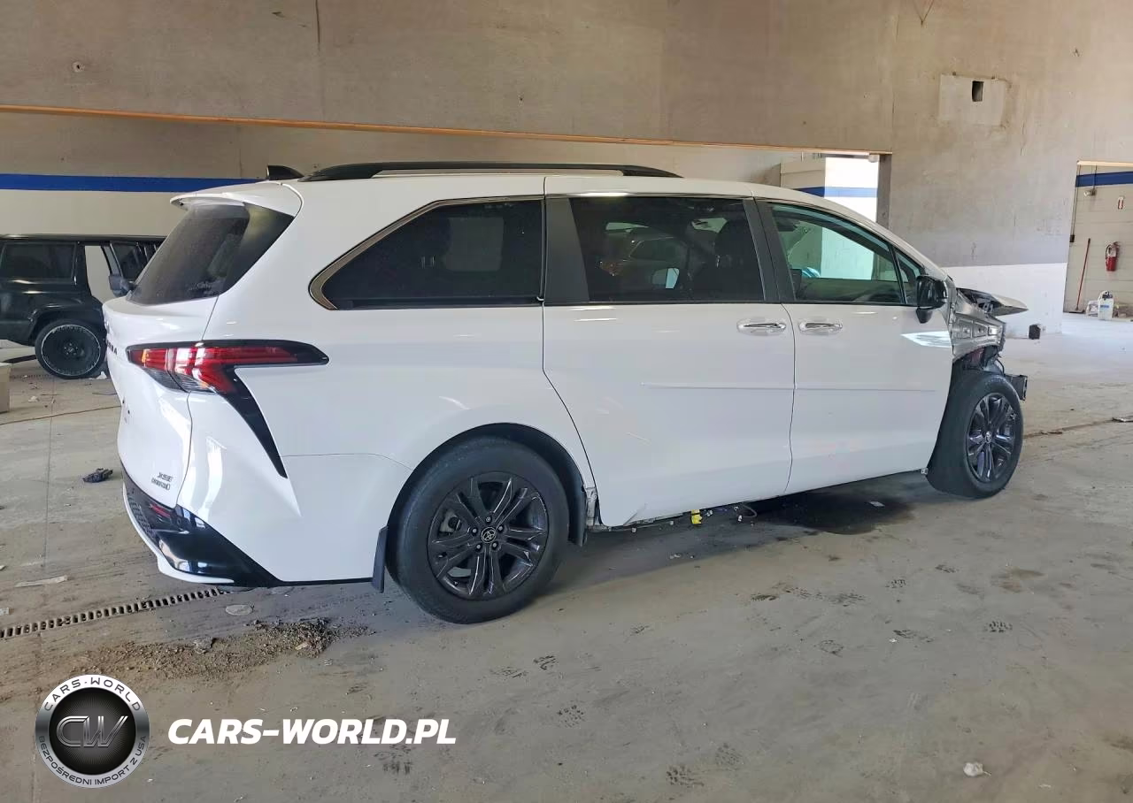 2024 Toyota Sienna Xse VIN:5TDDSKFC6RS114023 - 3