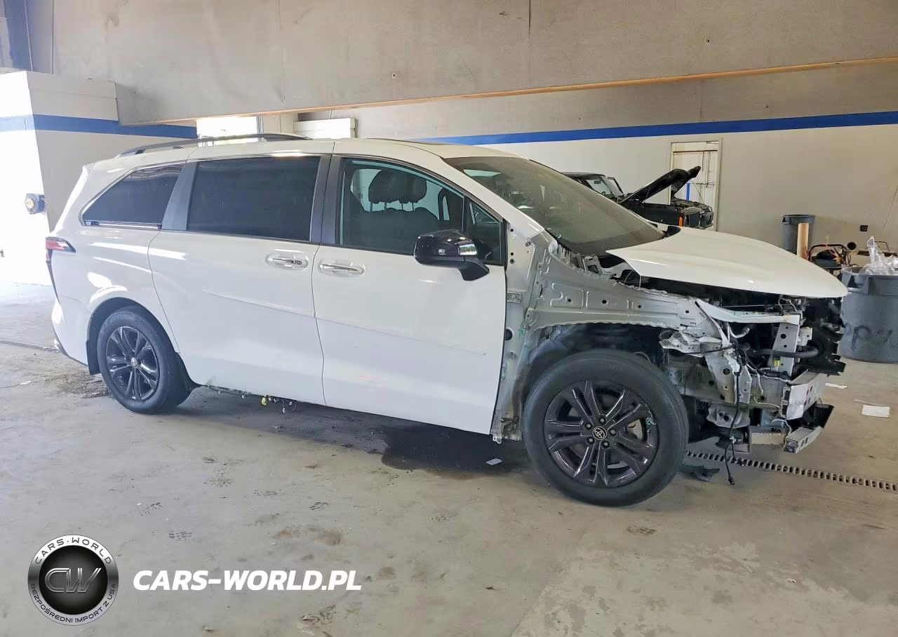 2024 Toyota Sienna Xse VIN:5TDDSKFC6RS114023 - 4