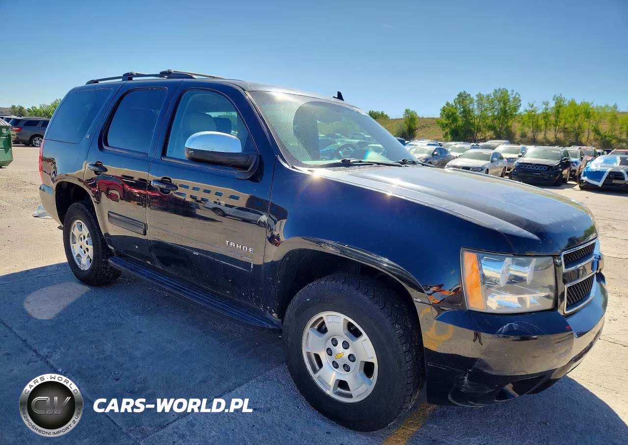 2011 Chevrolet Tahoe K1500 Lt VIN:1GNSKBE00BR208084 - 4