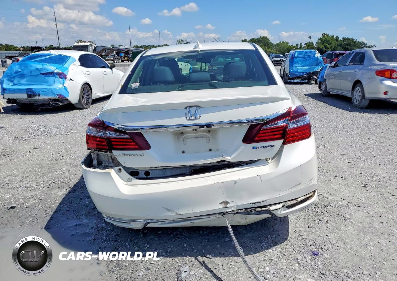 2017 Honda Accord VIN:JHMCR6F30HC005795 - 6