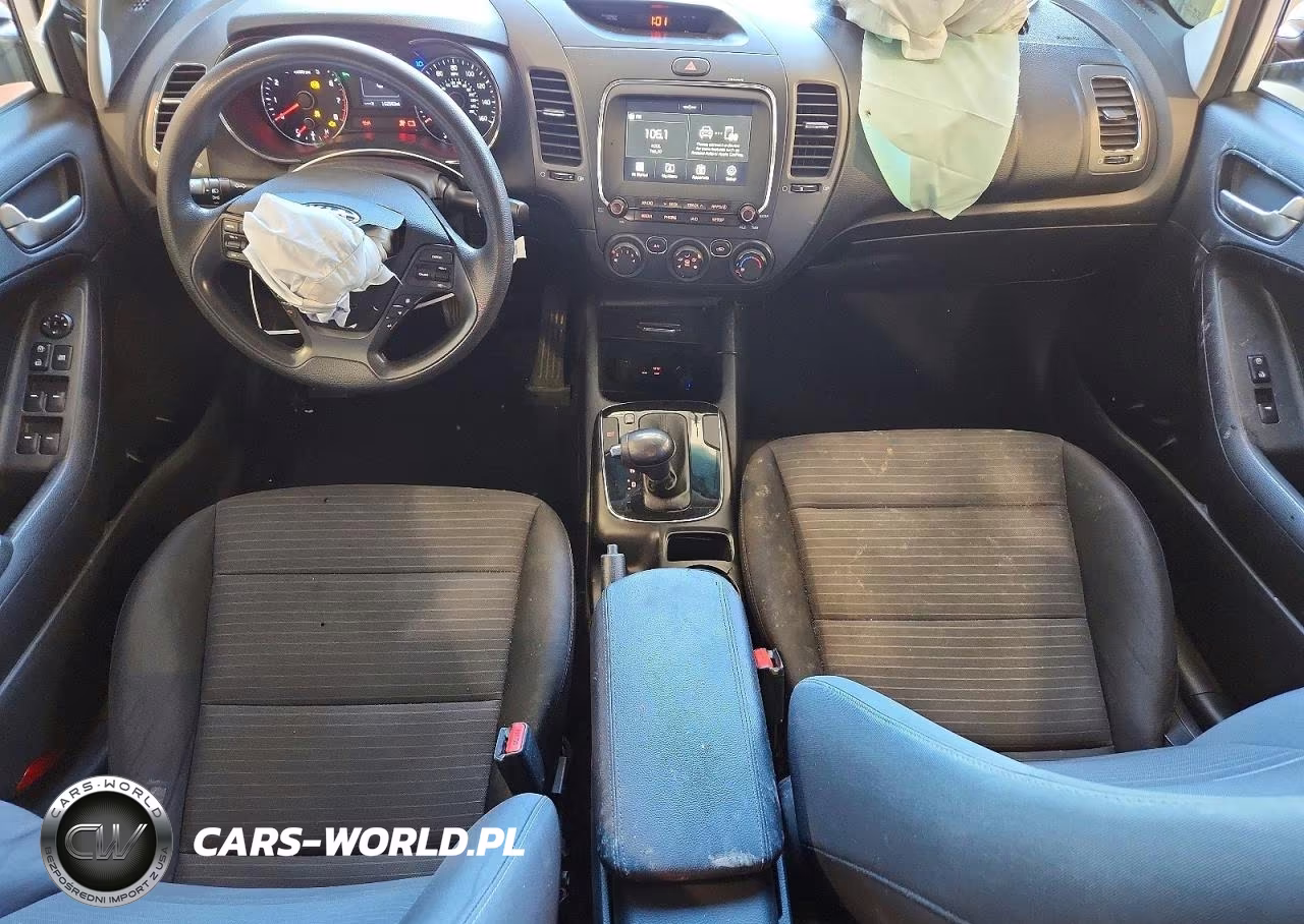 2018 Kia Forte Lx VIN:3KPFL4A71JE246813 - 8