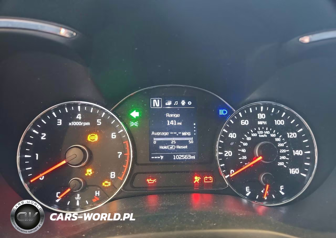 2018 Kia Forte Lx VIN:3KPFL4A71JE246813 - 9