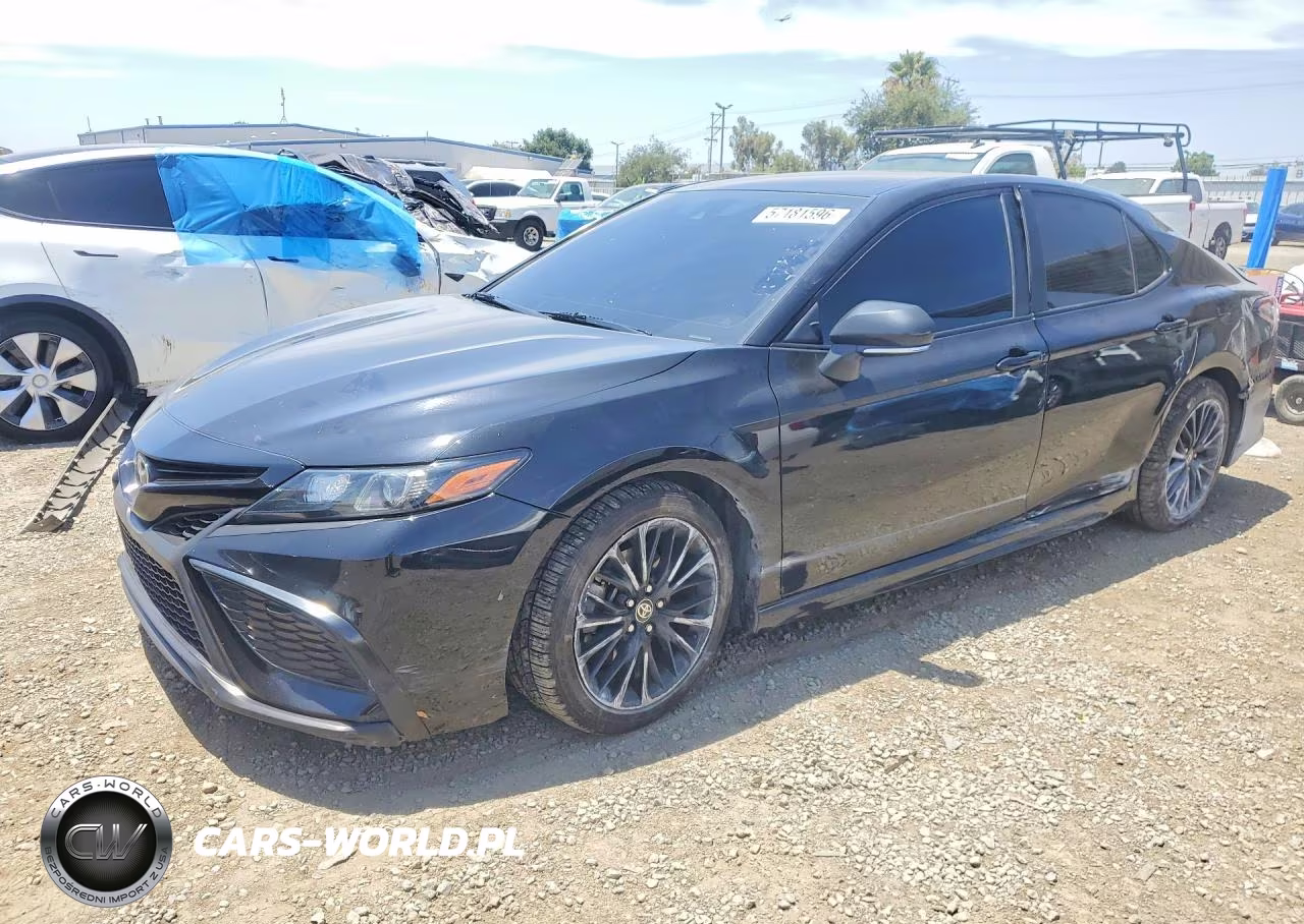 2021 Toyota Camry Se Nightshade – zdjęcie 1 z 12