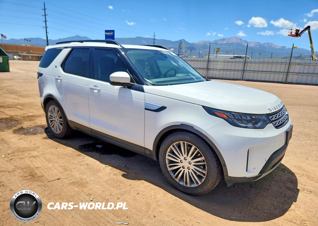 2017 Land Rover Discovery Hse Luxury VIN:SALRHBBK8HA000174 - 4