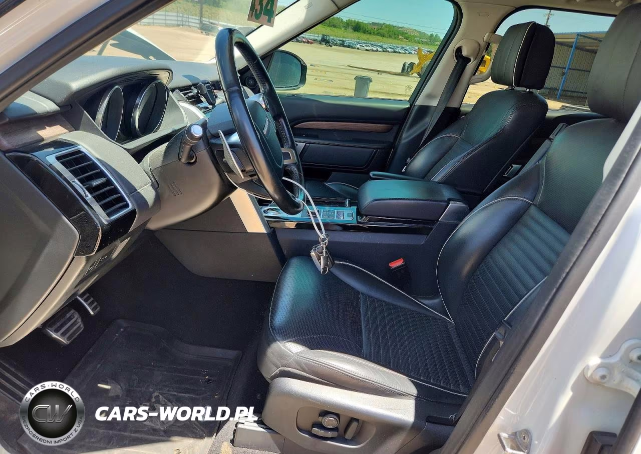 2017 Land Rover Discovery Hse Luxury VIN:SALRHBBK8HA000174 - 7