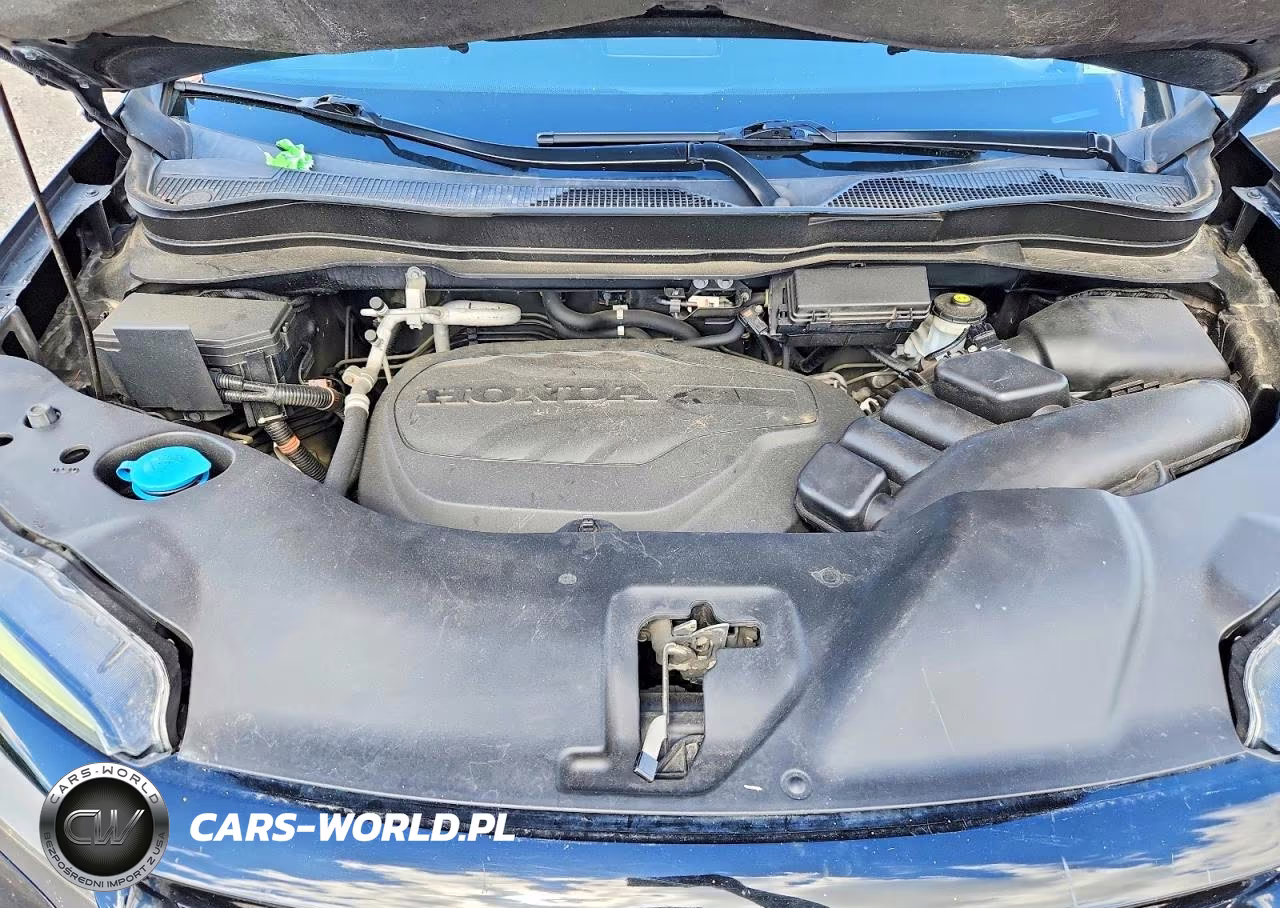 2021 Honda Passport Elite VIN:5FNYF8H06MB000564 - 12