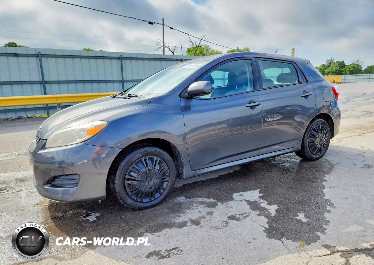2010 Toyota Matrix Base
