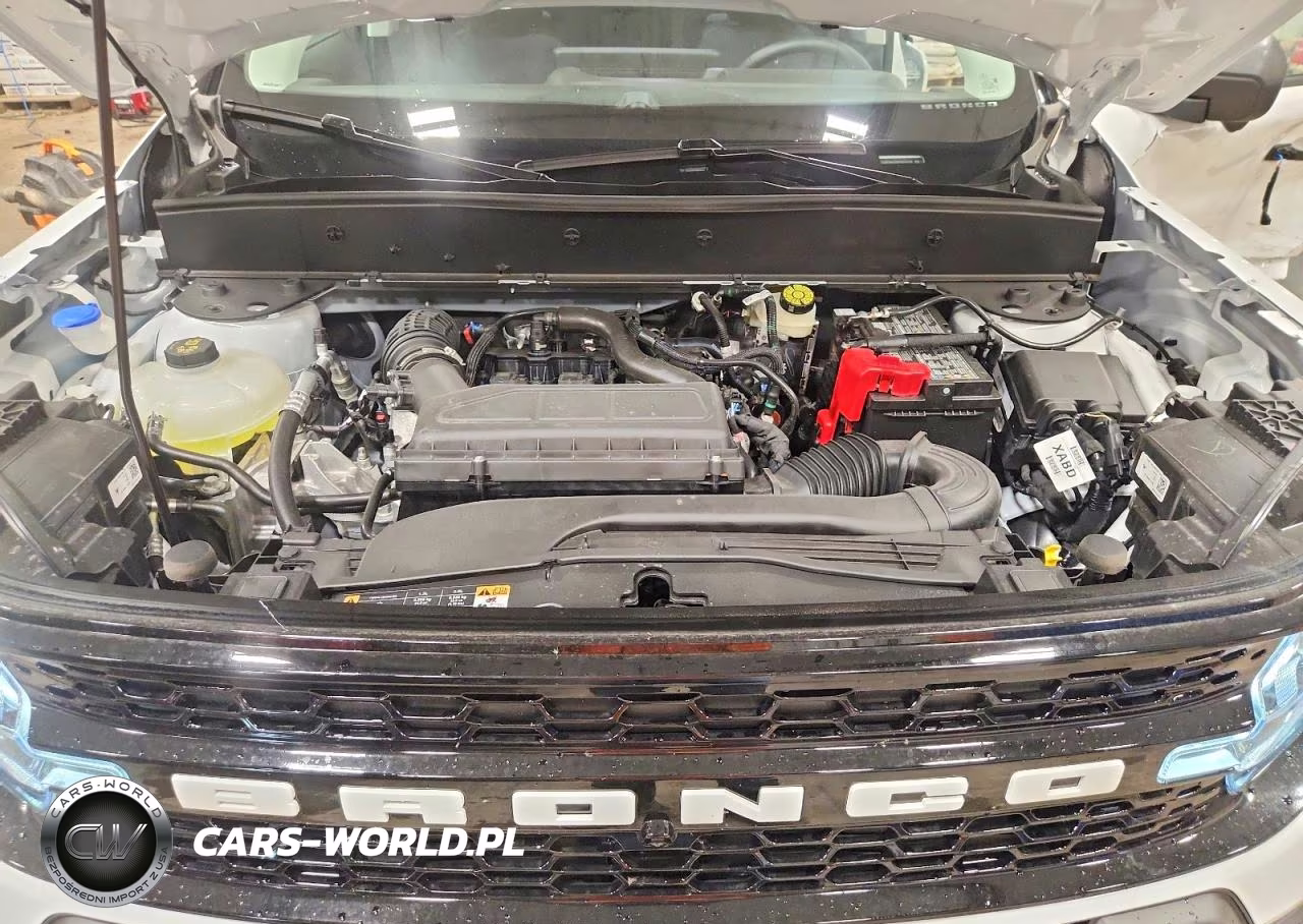 2026 Ford Bronco Sport Outer Banks VIN:3FMCR9CN3TRE25176 - 11