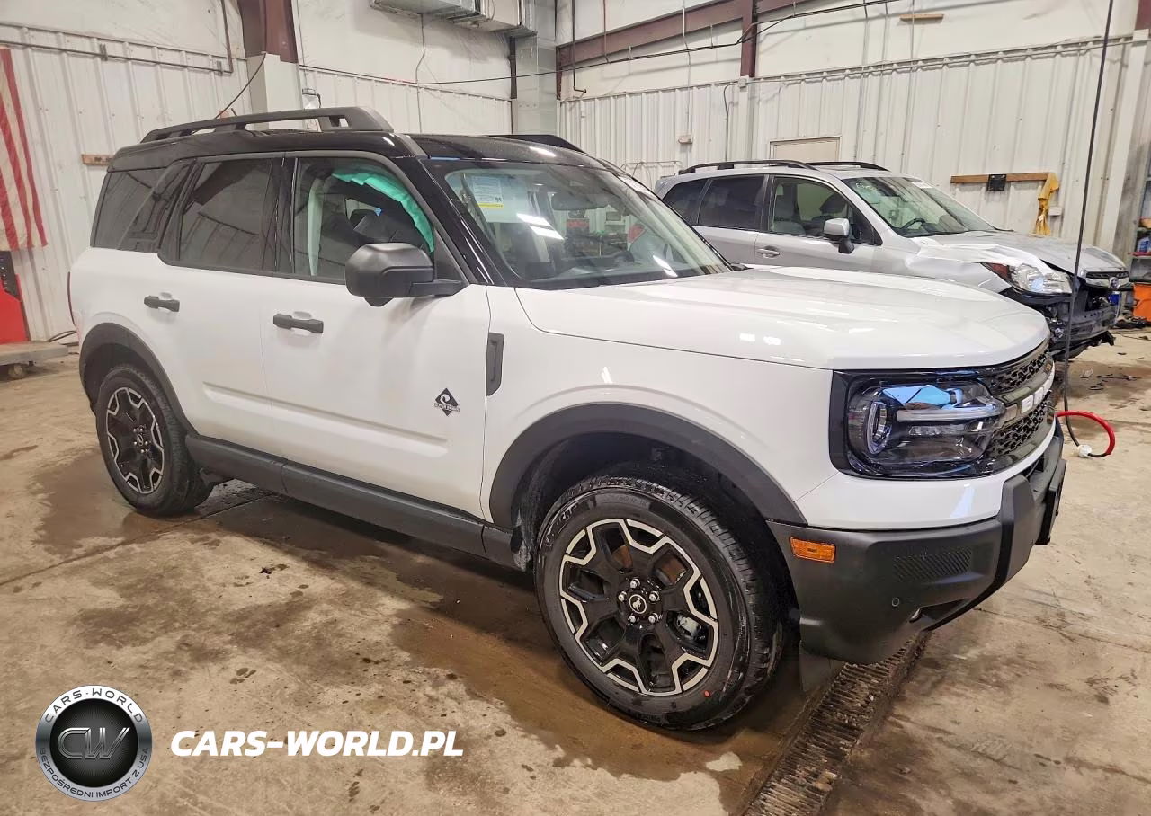 2026 Ford Bronco Sport Outer Banks VIN:3FMCR9CN3TRE25176 - 4