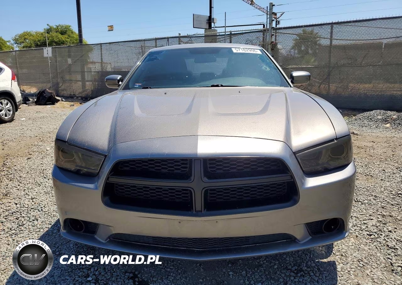 2011 Dodge Charger VIN:2B3CL3CG2BH577448 - 5