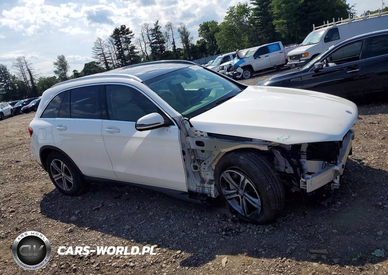 2017 Mercedes-Benz Glc 300 4Matic VIN:WDC0G4KB3HF151953 - 4
