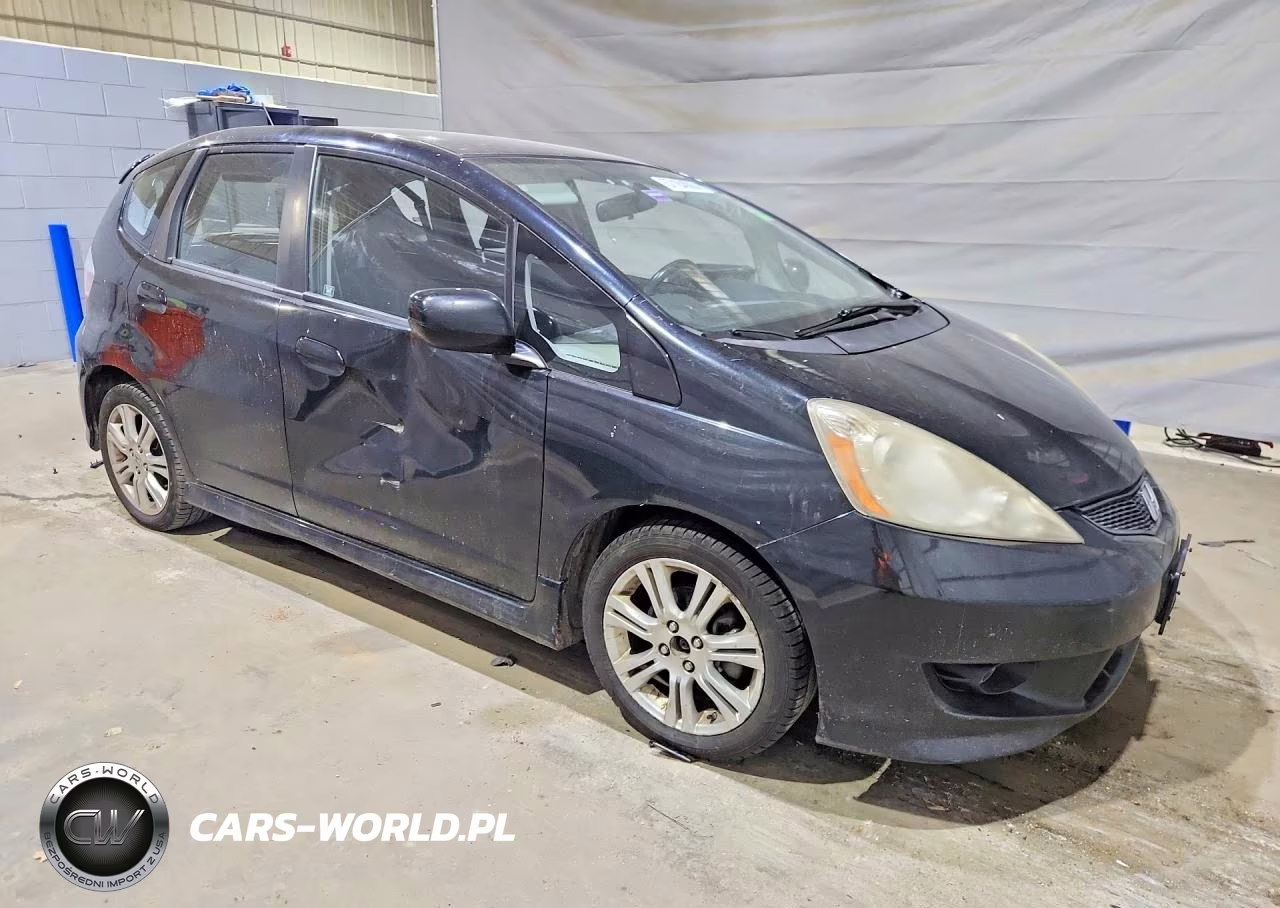 2009 Honda Fit Sport VIN:JHMGE88499S019216 - 4