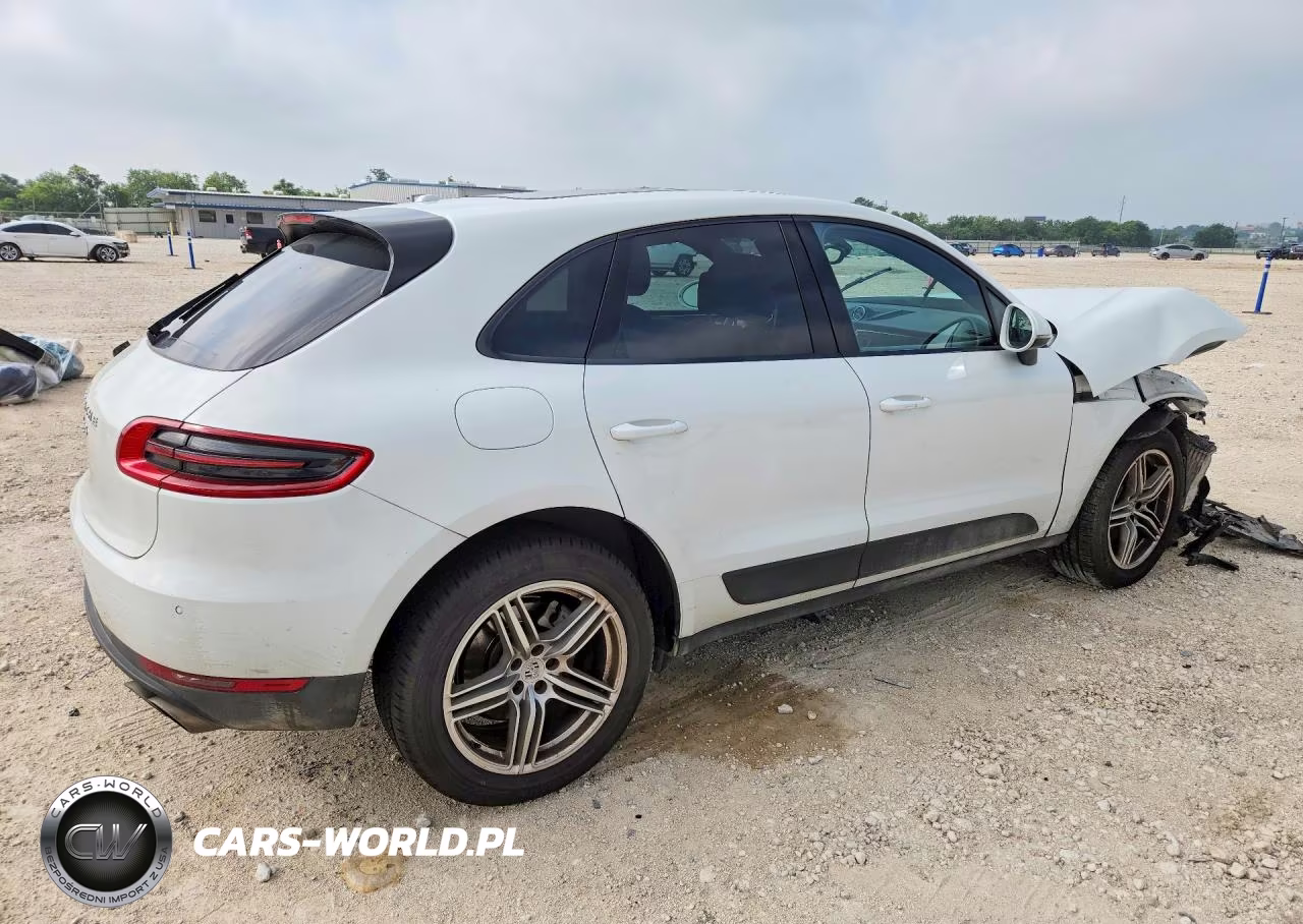 2016 Porsche Macan S VIN:WP1AB2A58GLB44388 - 3