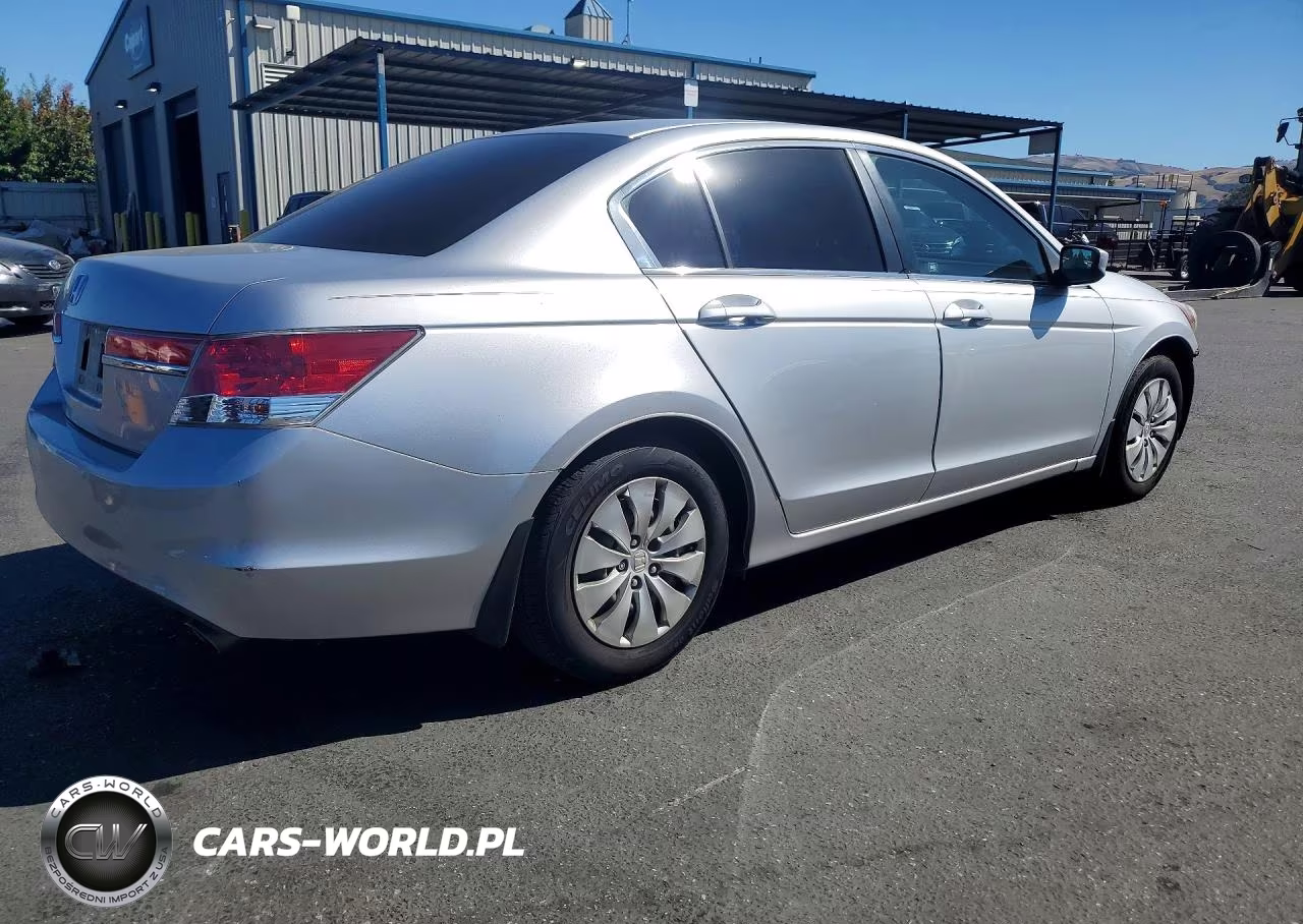 2011 Honda Accord Lx VIN:1HGCP2F30BA109692 - 3