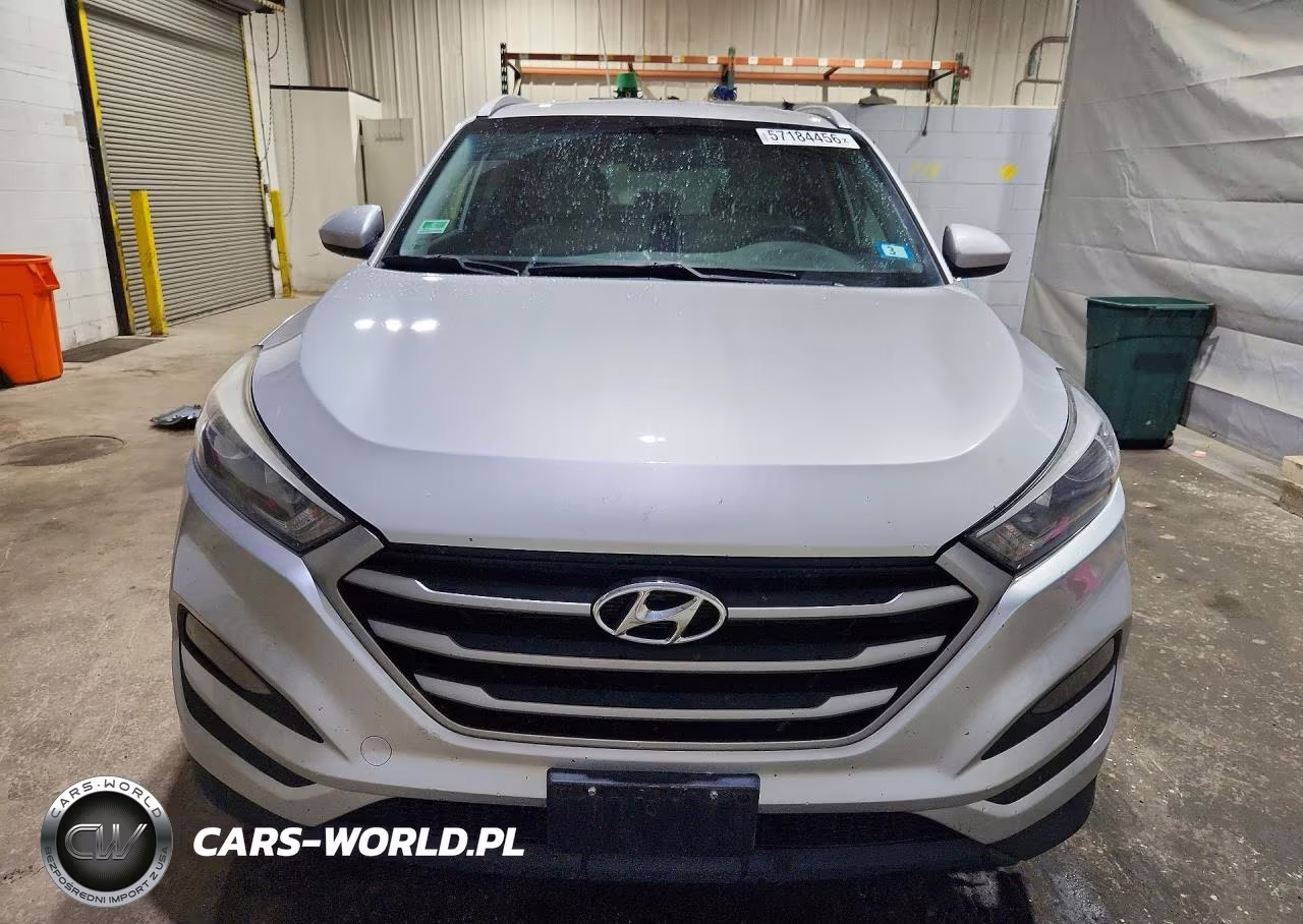 2017 Hyundai Tucson Se VIN:KM8J3CA48HU569662 - 5
