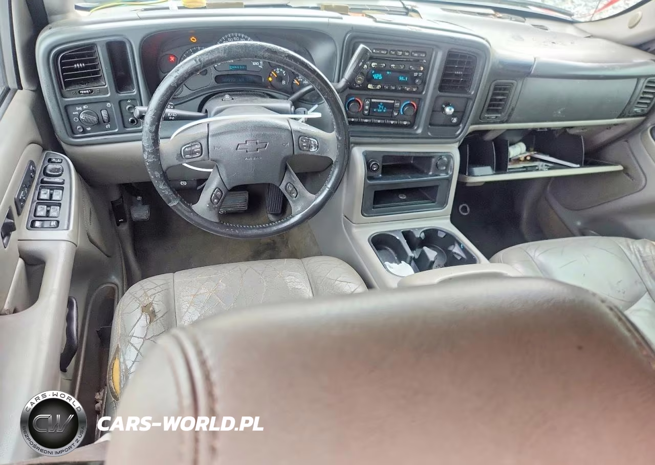 2005 Chevrolet Avalanche C1500 VIN:3GNEC12Z35G172094 - 8