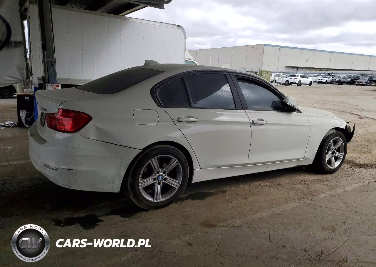 2014 BMW 320 I VIN:WBA3B1C57EP680687 - 3